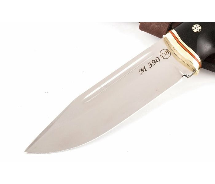 Нож Егерь из стали порошковой Bohler М390 рукоять карельская береза, черный граб