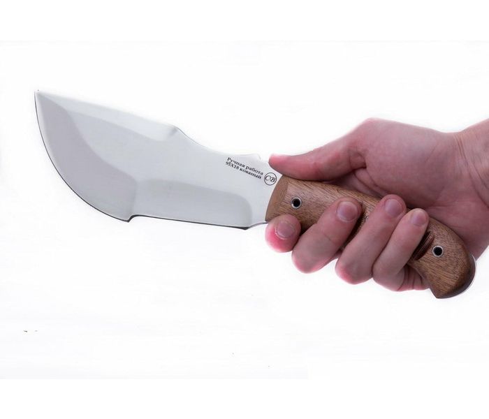 нож ручной работы Гиена из стали кованой 95Х18, рукоять цельнометаллическая махагон