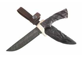 нож ручной работы Горностай из стали дамаск рукоять венге, ножны венге, резьба по дереву