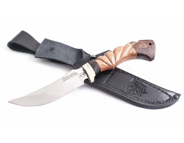 Нож ручной работы Пиранья из стали х12мф, резная рукоять венге