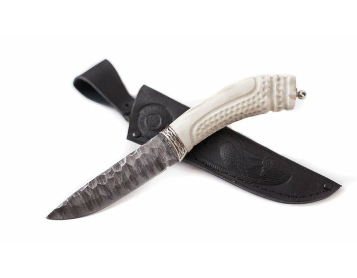Нож ручной работы Сайга из стали дамаск, каменный век, резная рукоять рог лося