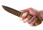 нож ручной работы Сайга: сталь Ламинированная, рукоять стабил. карельская береза, акрил, ножны кар. береза, акрил