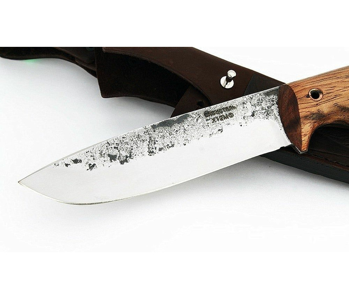 Нож ручной работы Волкодав из стали х12мф, рукоять цельнометаллическая, махагон