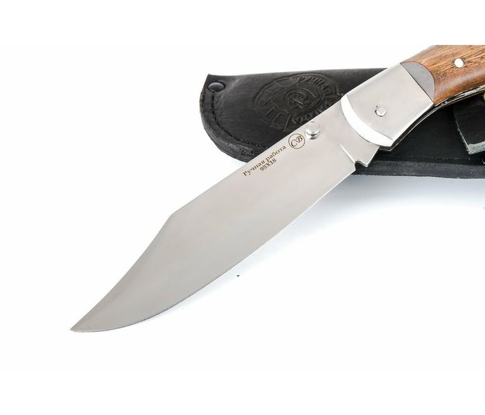 Складной нож ручной работы Шмель из стали кованой 95Х18, рукоять сапеле