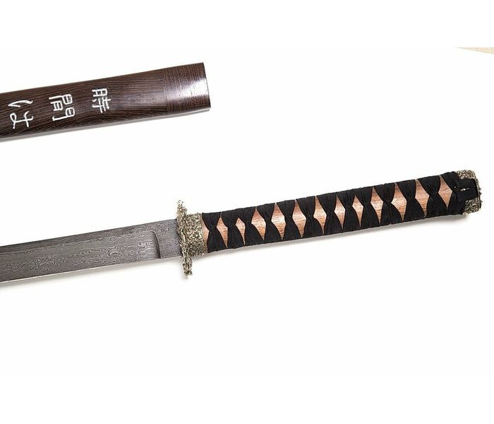Японский меч Катана: дамаск, рукоять венге, литьё, ножны венге